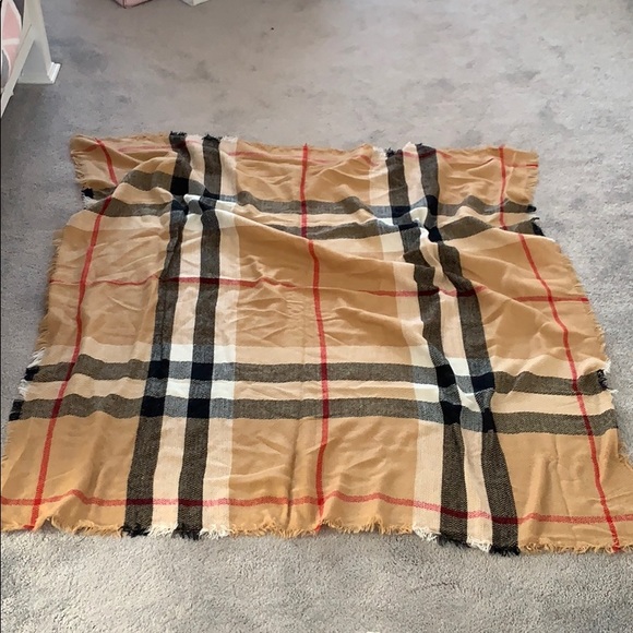 Accessories - Plaid blanket scarf